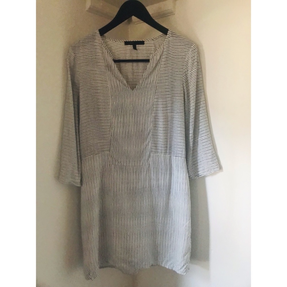 BCBGMaxAzria Striped Dress Size Small